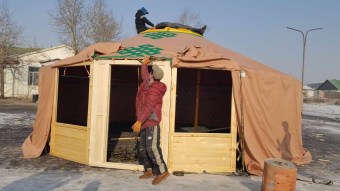 Yourte-avec-baie-vitree31